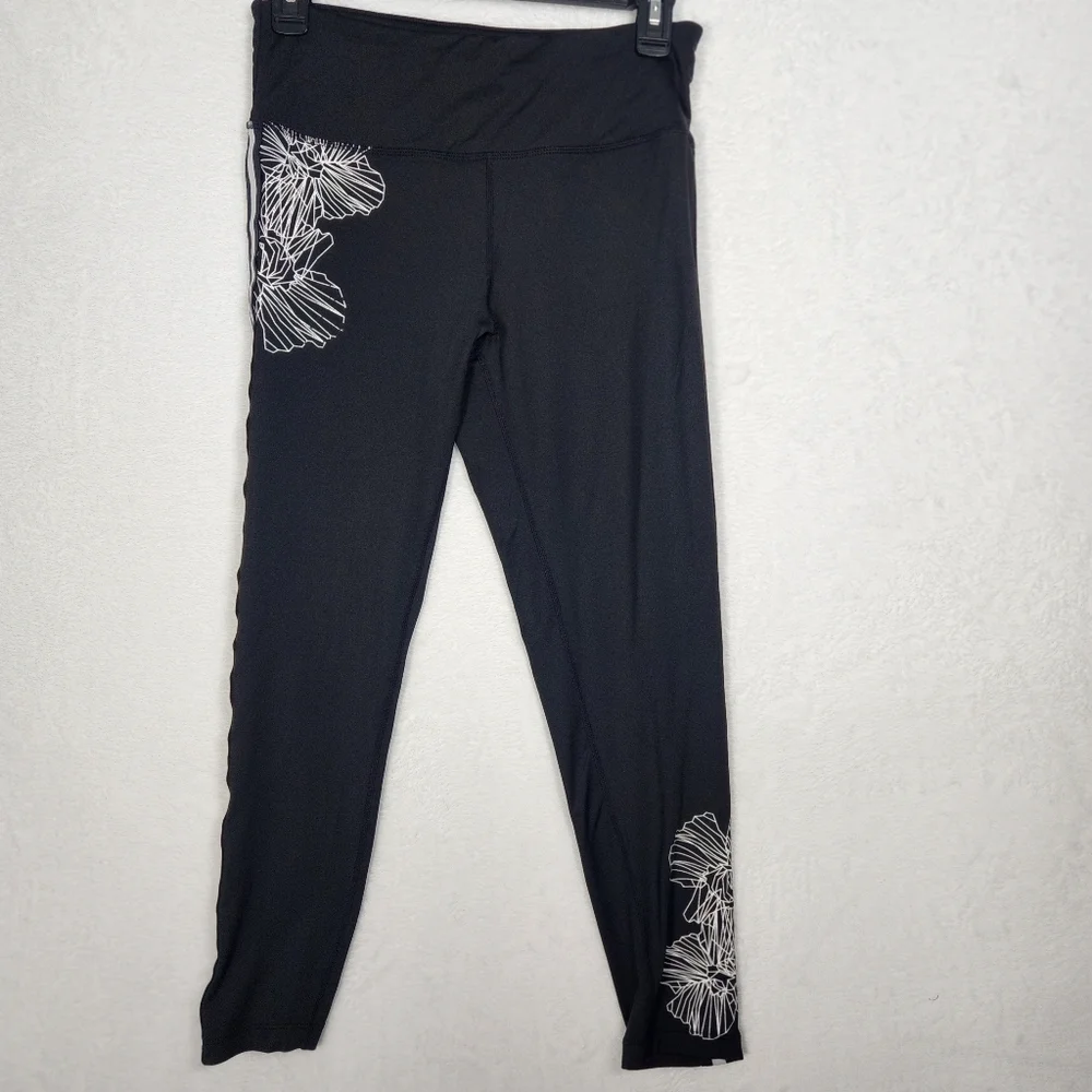 Calvin Klein Performance Wick  YOGA Leggings Joggers Size Medium NWOT